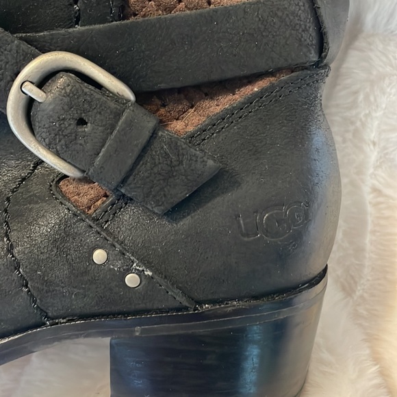 NEW Ugg Two Tone Zip Boots Sz 6 - Picture 4 of 4